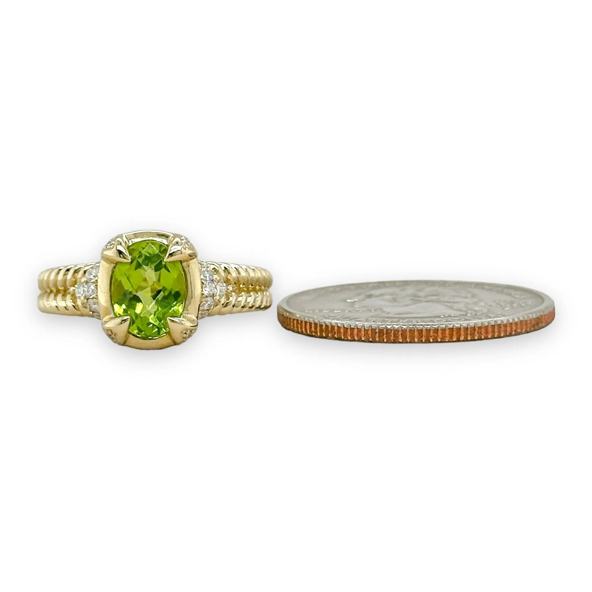 14K Y Gold 0.23ctw Diamond and 1.46ct Peridot Oval Ring